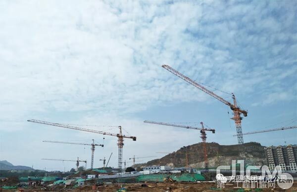 方圓塔機(jī)施工現(xiàn)場