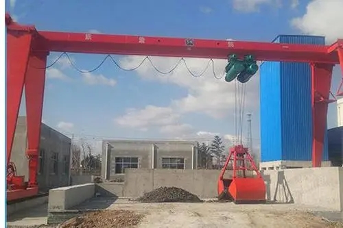 四川起重機(jī)行吊、四川新盛華起重機(jī)有限公司